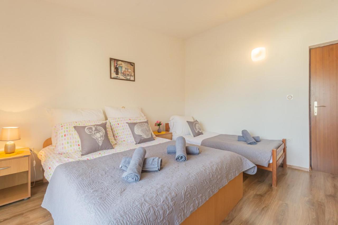 Jasko I Jelica Beautiful View Apartment Metajna Luaran gambar