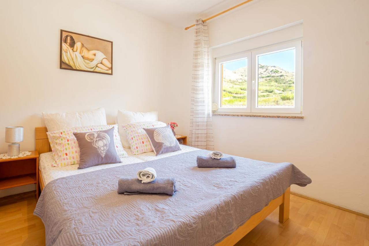 Jasko I Jelica Beautiful View Apartment Metajna Luaran gambar