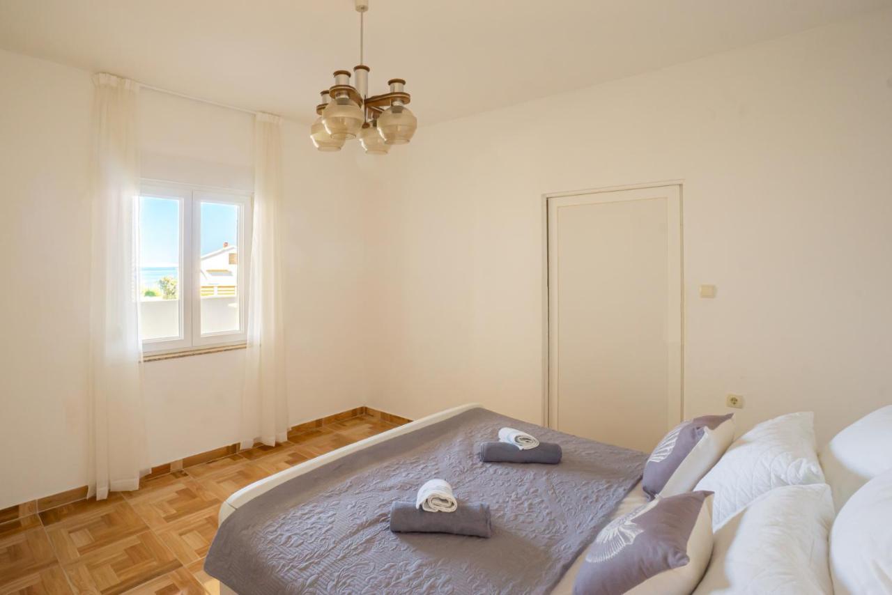 Jasko I Jelica Beautiful View Apartment Metajna Luaran gambar